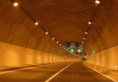 前鸥隧道